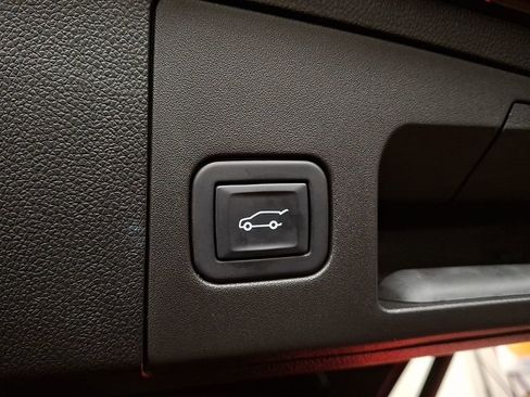 Used 2022 Cadillac XT4 Sport w/ LPO, Onyx Lite Package image 26