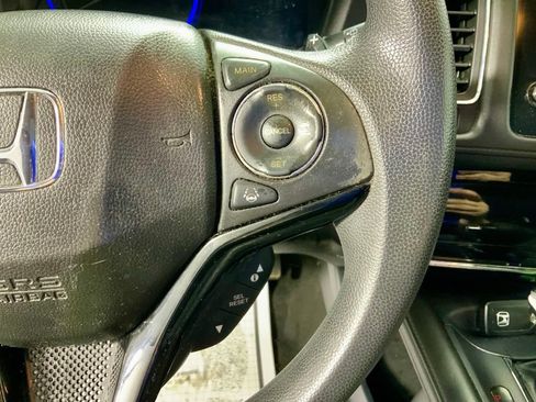 Used 2021 Honda HR-V EX image 26
