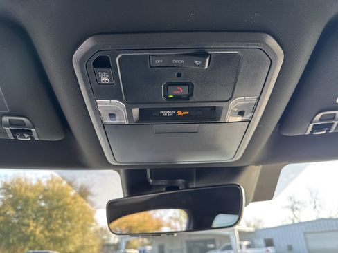 New 2025 Toyota Tundra Limited AWD/4WD image 21