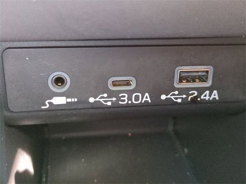 Used 2023 Subaru Outback Onyx Edition XT image 23