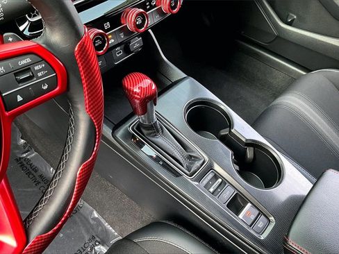 Used 2024 Honda Civic Sport image 17