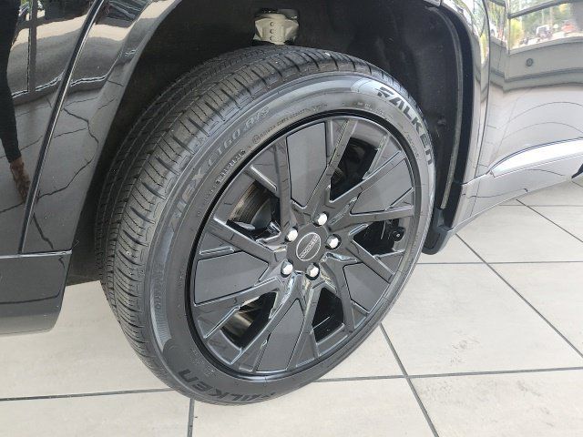 Used 2024 Jeep Wagoneer Launch Edition AWD/4WD image 12