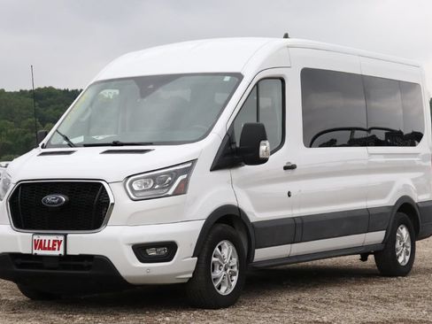 Used 2023 Ford Transit 350 XLT RWD image 5
