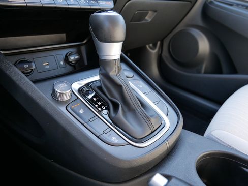 Certified 2023 Hyundai Kona SEL w/ Convenience Package image 25