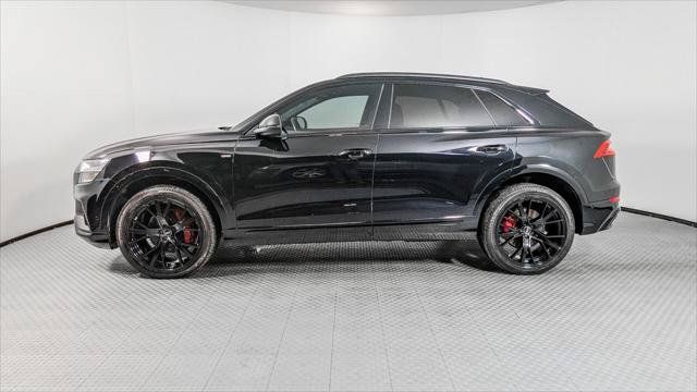 Used 2023 Audi Q8 Premium Plus w/ Premium Plus Package AWD/4WD image 3