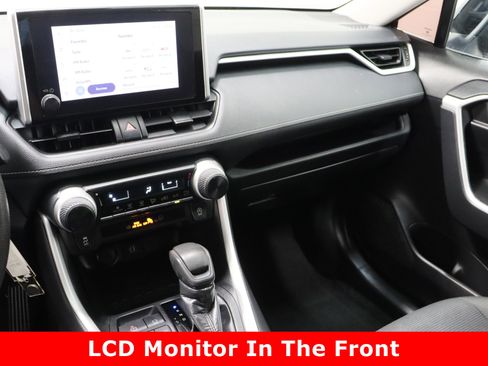 Used 2024 Toyota RAV4 LE image 15