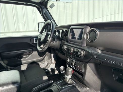 Used 2020 Jeep Wrangler Unlimited Sport image 33