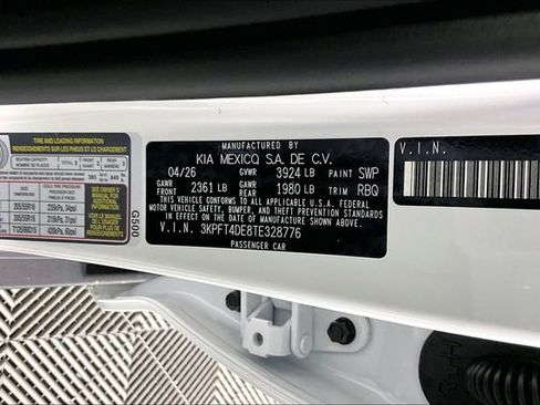 New 2026 Kia K4 FWD image 9