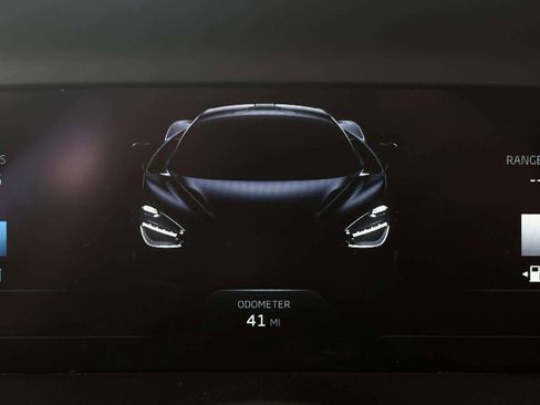 New 2026 McLaren 750S image 26