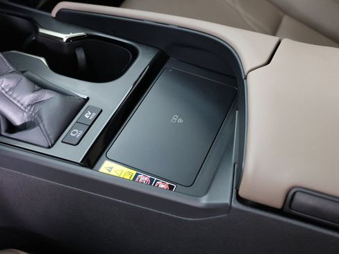 Used 2024 Lexus ES 300h Ultra Luxury w/ Accessory Package (Z2) FWD image 27