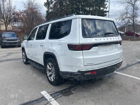 Used 2022 Jeep Wagoneer Series II image 3