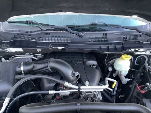 Used 2017 RAM 1500 Limited image 8