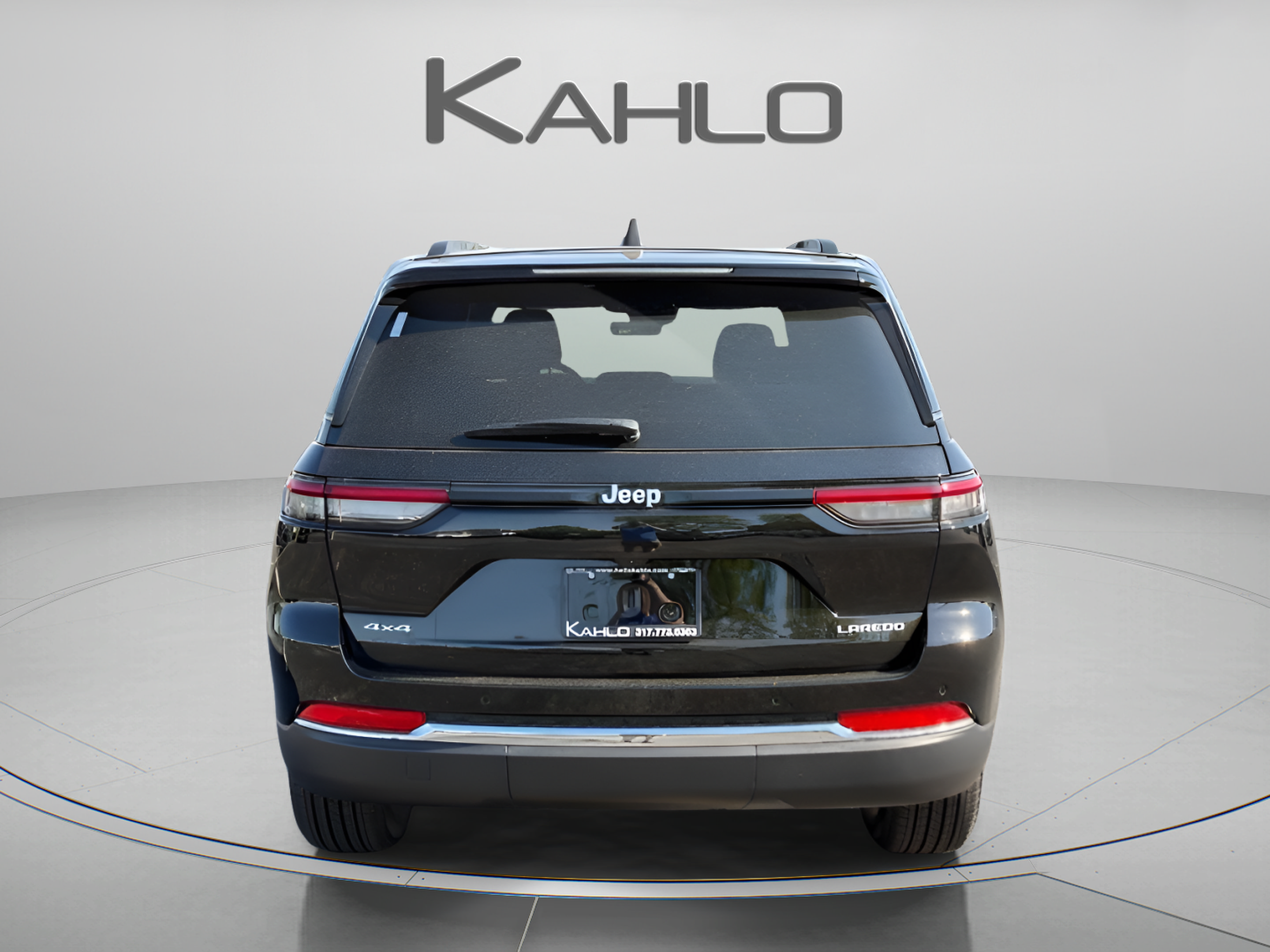 New 2026 Jeep Grand Cherokee Laredo AWD/4WD image 3
