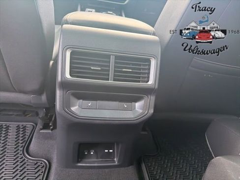 New 2026 Volkswagen Tiguan SEL R-Line image 20