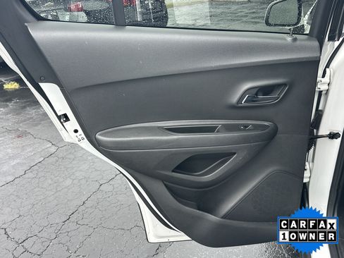 Used 2019 Chevrolet Trax LS w/ Tint and Cruise Package FWD image 22