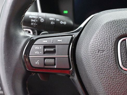 Used 2024 Honda Civic Touring image 17