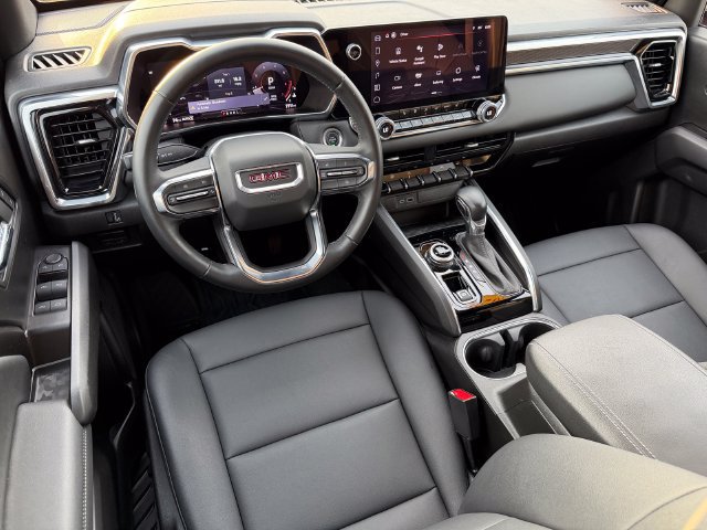 Used 2024 GMC Canyon Elevation w/ Elevation Premium Package AWD/4WD image 33