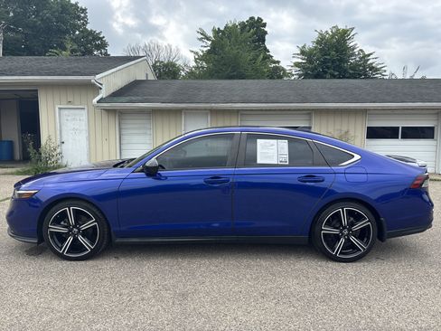 Used 2023 Honda Accord Sport image 8