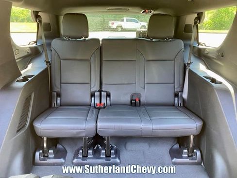 Used 2025 Chevrolet Tahoe LT AWD/4WD image 45