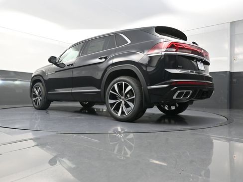 New 2026 Volkswagen Atlas Cross Sport SEL Premium R-Line AWD/4WD image 25