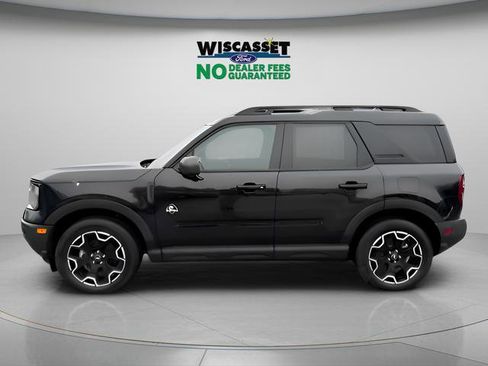 Used 2025 Ford Bronco Sport Outer Banks w/ Outer Banks Tech Package+ image 2