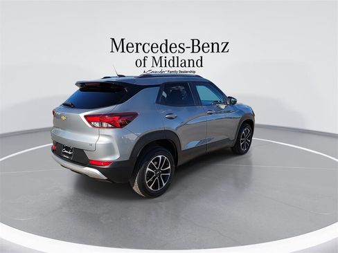 Used 2024 Chevrolet TrailBlazer LT image 8