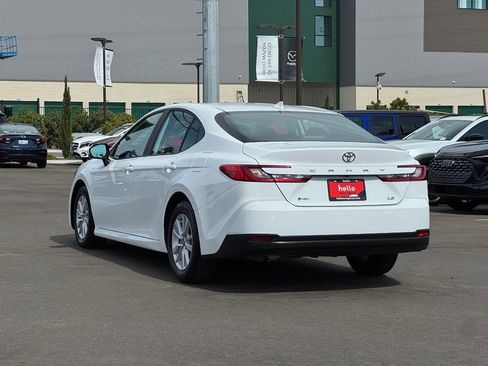 Used 2026 Toyota Camry LE FWD image 31