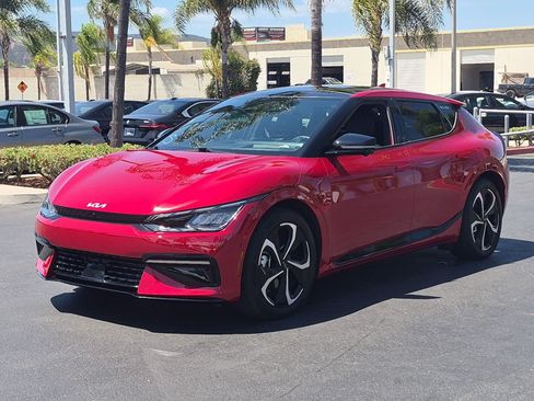 Used 2023 Kia EV6 GT-Line w/ GT-Line Suede Seat Package AWD/4WD image 5