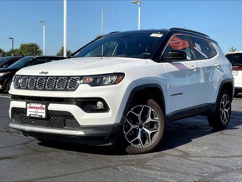 Used 2025 Jeep Compass Limited AWD/4WD image 2