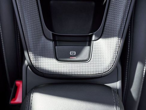 Used 2024 Porsche 911 Carrera GTS w/ Premium Package image 55