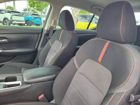 Used 2023 Nissan Sentra SR w/ Electronics Package FWD image 18