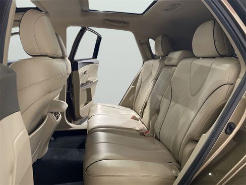 Used 2013 Toyota Venza LE image 10