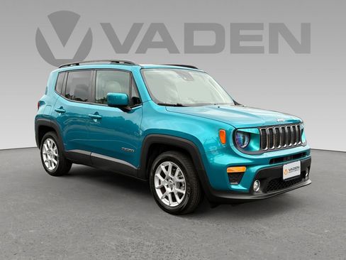 Used 2021 Jeep Renegade Latitude w/ Sun & Sound Group image 1