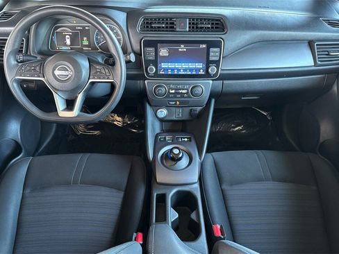 Used 2023 Nissan Leaf S image 13