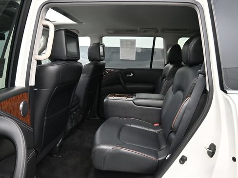 Used 2020 Nissan Armada Platinum w/ Captain's Chairs Package AWD/4WD image 15