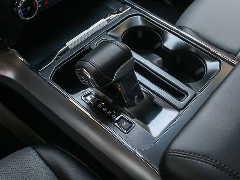 New 2025 Ford F150 Lariat w/ Equipment Group 501A Mid image 20