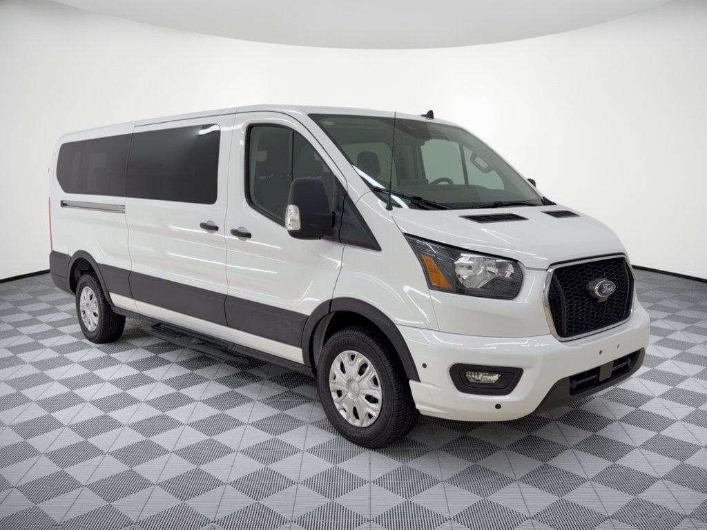 Used 2025 Ford Transit 350 XLT RWD image 7