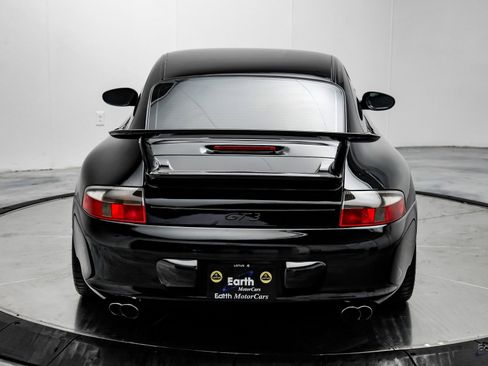Used 2004 Porsche 911 GT3 RWD image 14