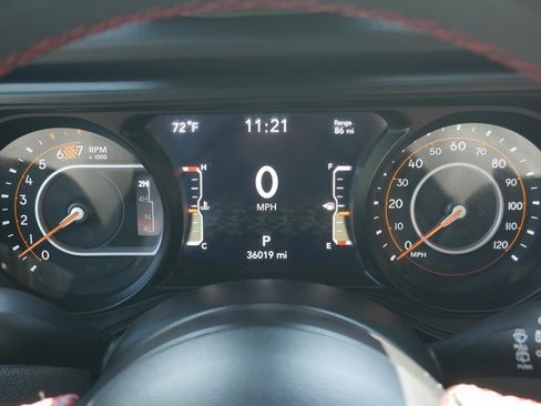 Used 2024 Jeep Wrangler Unlimited Rubicon image 29