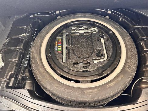 Used 2005 Mercedes-Benz CL 65 AMG image 74