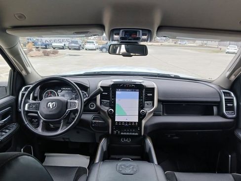 Used 2024 RAM 3500 Laramie w/ Towing Technology Group image 32