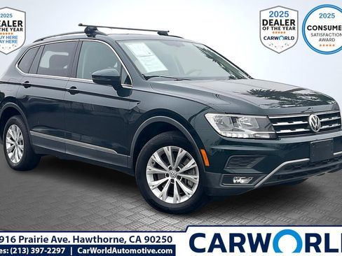 Used 2018 Volkswagen Tiguan SE w/ Panoramic Sunroof Package image 1