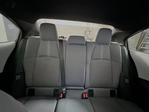 Used 2025 Toyota Corolla SE FWD image 33