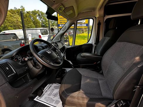 Used 2021 RAM ProMaster 2500 image 16