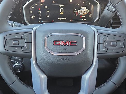 New 2026 GMC Sierra 1500 SLE image 20
