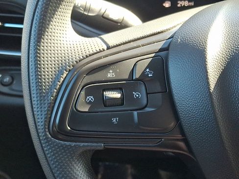 Used 2024 Buick Envista Preferred w/ Convenience II Package image 21