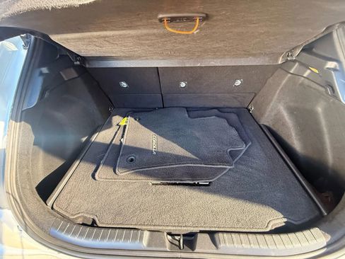 Used 2021 Toyota Corolla SE image 20