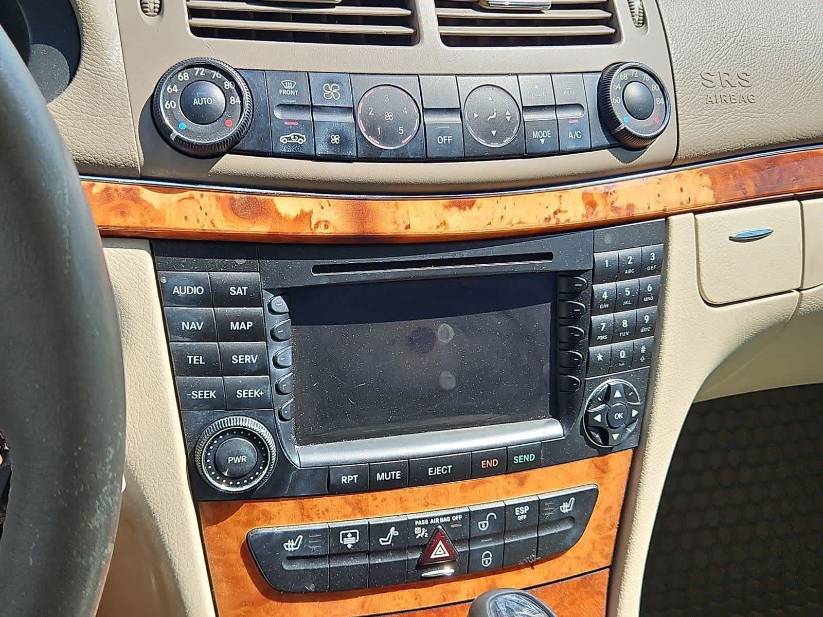 Used 2006 Mercedes-Benz E 320 CDI Sedan image 28