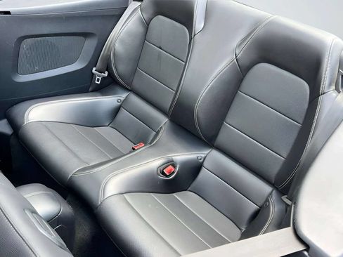 Used 2018 Ford Mustang Premium RWD image 9