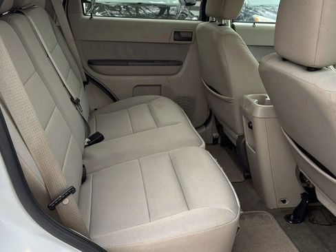 Used 2010 Ford Escape 2WD Hybrid image 18